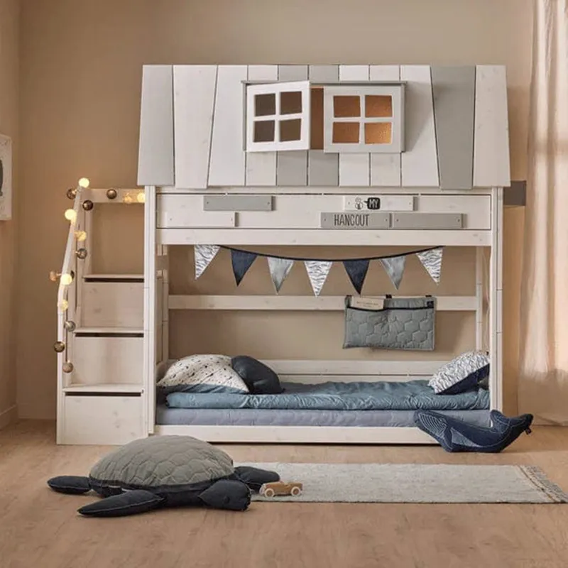 LIFETIME Kidsrooms My Hangout Hausbett mit Treppenschrank - Premium