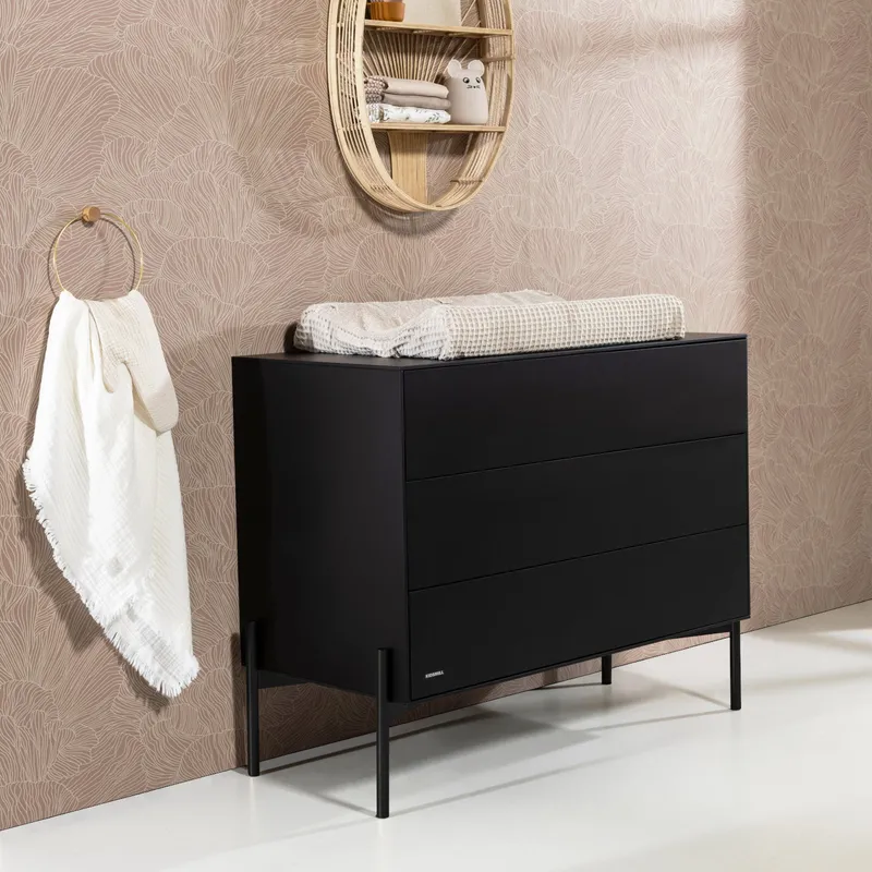 Kidsmill Boutique Babyzimmer Schwarz Matt