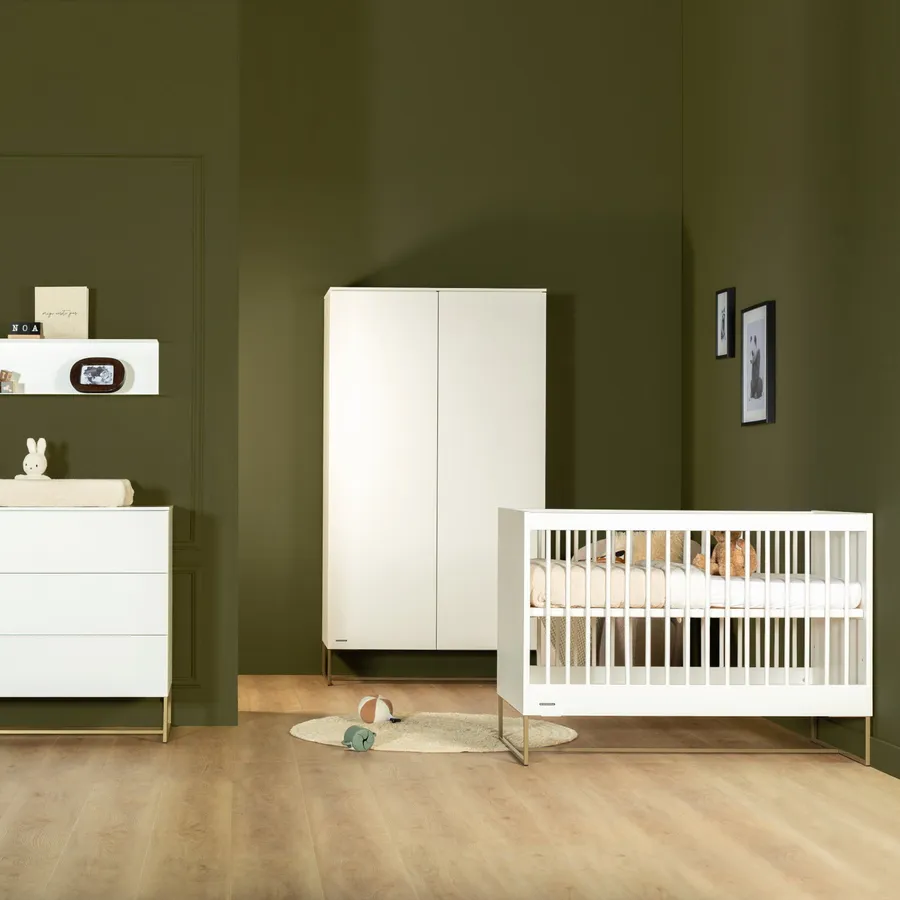 Kidsmill Intense II Babyzimmer Weiß/Patiniertes Messing